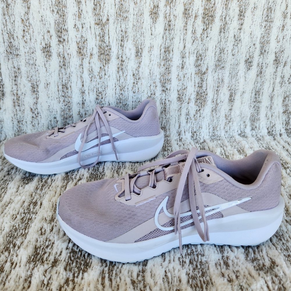 Nike "Downshifter 13" Running Shoe Athletic Sneaker Pink | Women's Size 8.5 - Picture 7 of 13